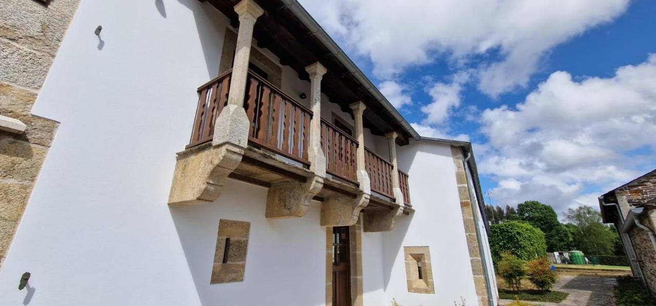 Habitaciones La Cuevona De Guitiriz Lugo Exterior photo